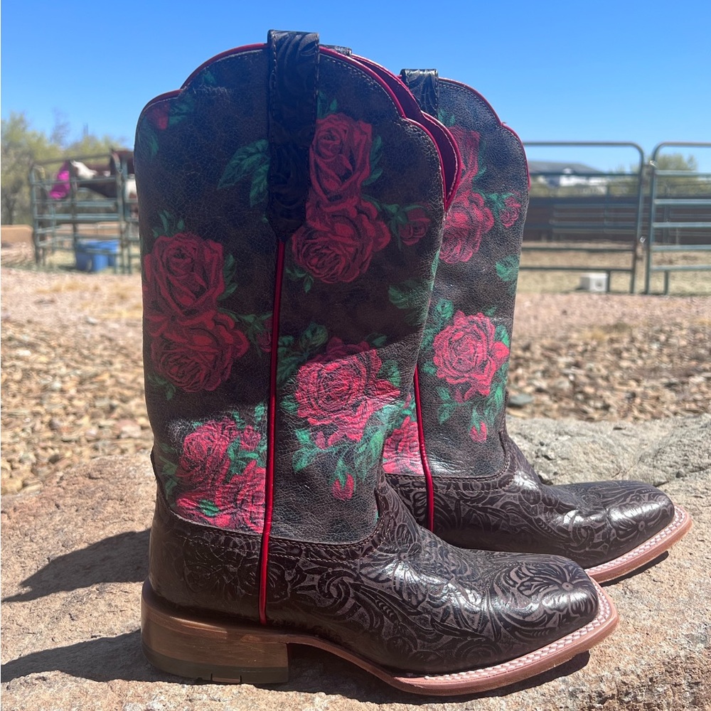 Ariat Women's Chocolate Floral Embossed Boots - Picture 4 of 7